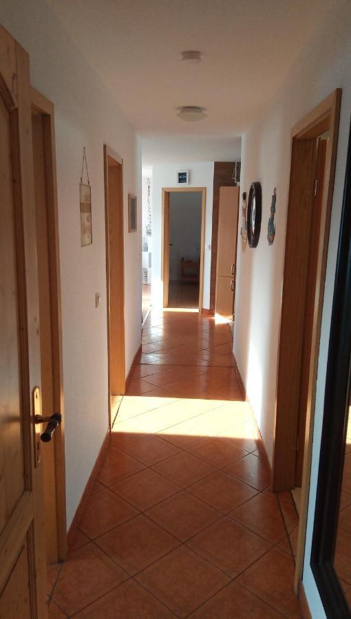 Haus Der 16 Seen 克拉科夫西 外观 照片